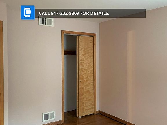 3rd image of 176 Lamport Blvd #1