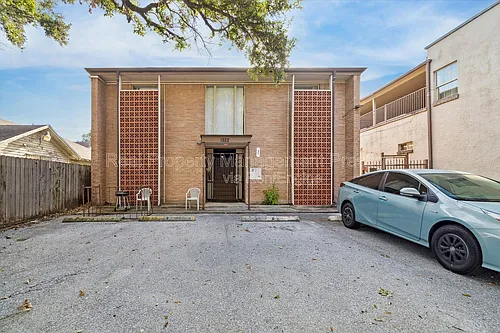1522 Yale St #23 Photo 1