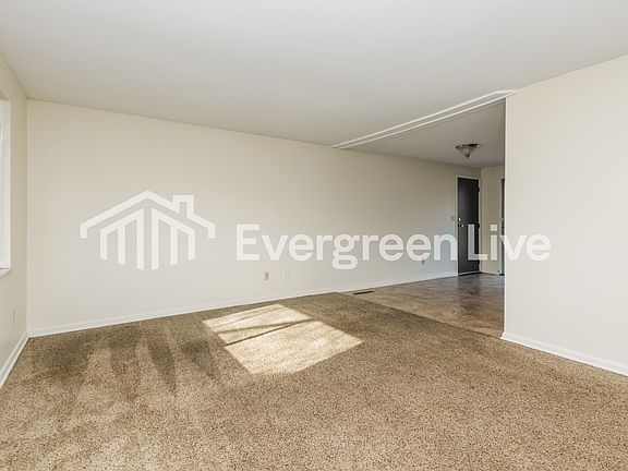 3rd image of 4413 Procuniar Dr