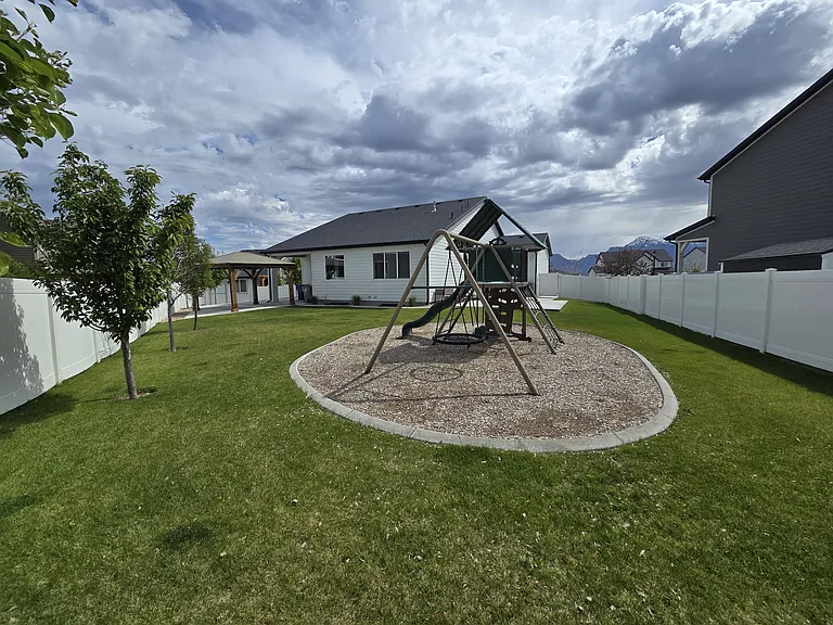 194 W Sugarbowl Cir — Photo 46