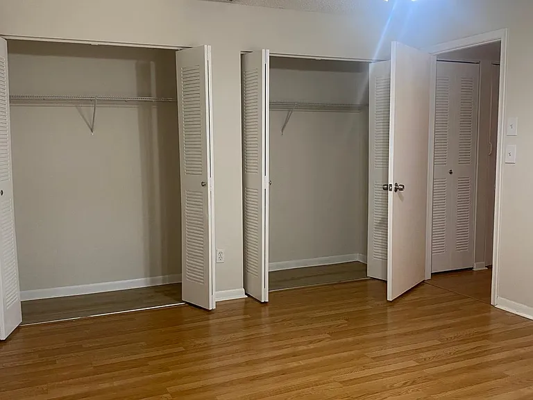 1230 Summit Place Cir #C — Photo 11