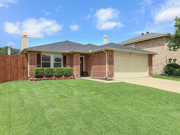 3rd image of 2915 Clemente Dr