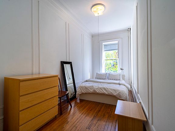 2nd image of 39 W 88th St APT 5