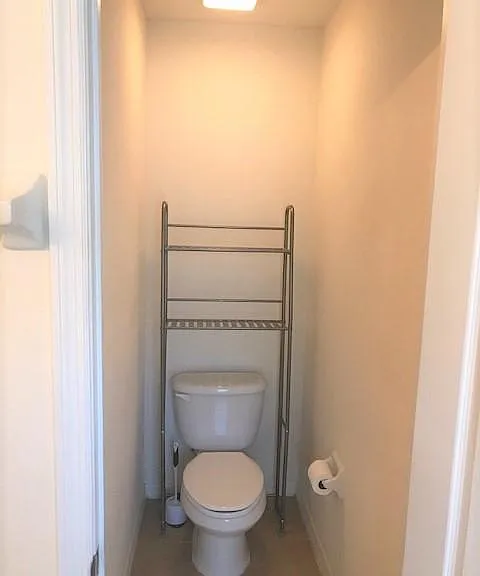 7708 Red Mill Cir — Photo 21