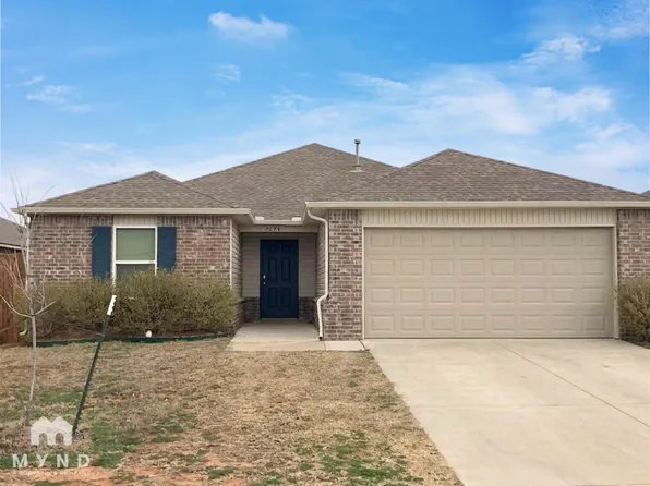 2224 Dillards Dr, Chickasha, OK 73018