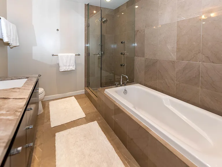 1163 Cordova St W — Photo 18