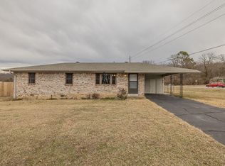 108 N Layne St, Farmington, AR 72730