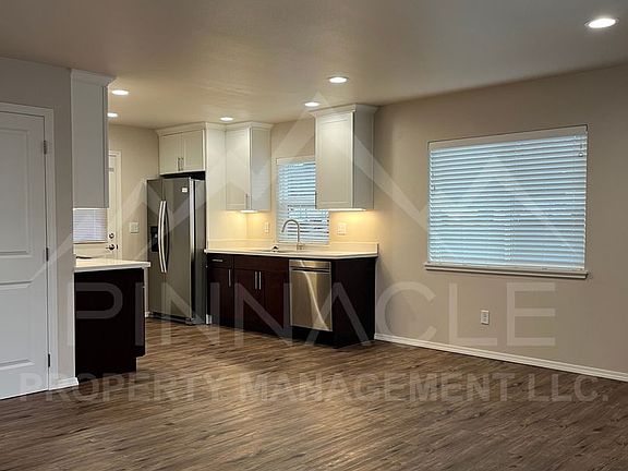 2nd image of 615 N 1st St #E