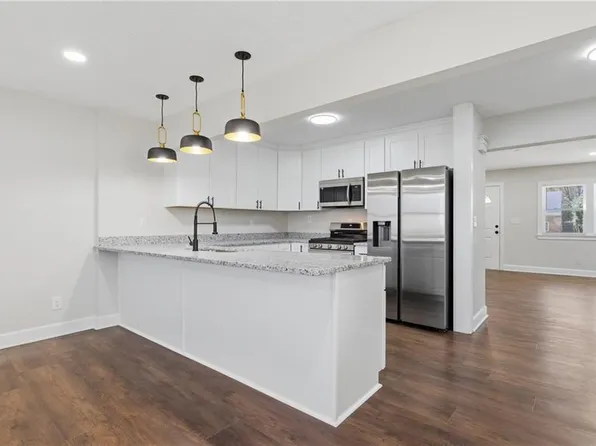 3480 Vivian St, Norfolk, VA 23513