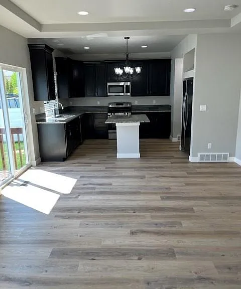 1113 S Meadow Walk Dr — Photo 10