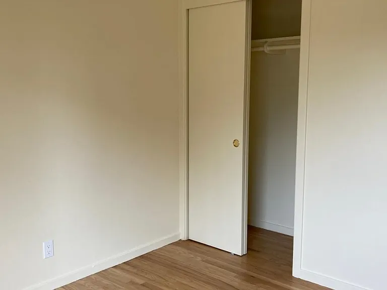 1515 Pershing Dr #C — Photo 23