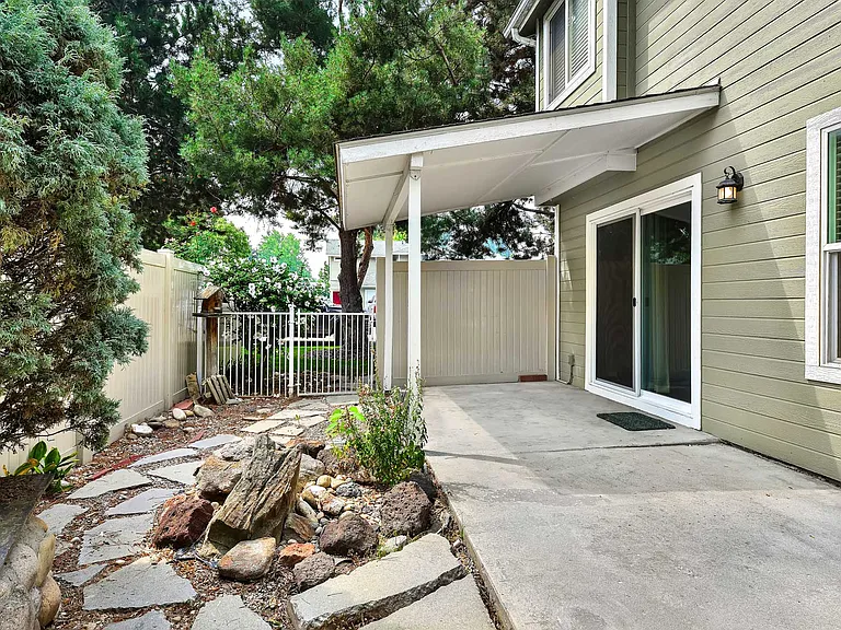 8076 W San Fernando Ct — Photo 24