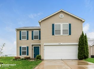 2002 Bridlewood Dr, Franklin, IN 46131
