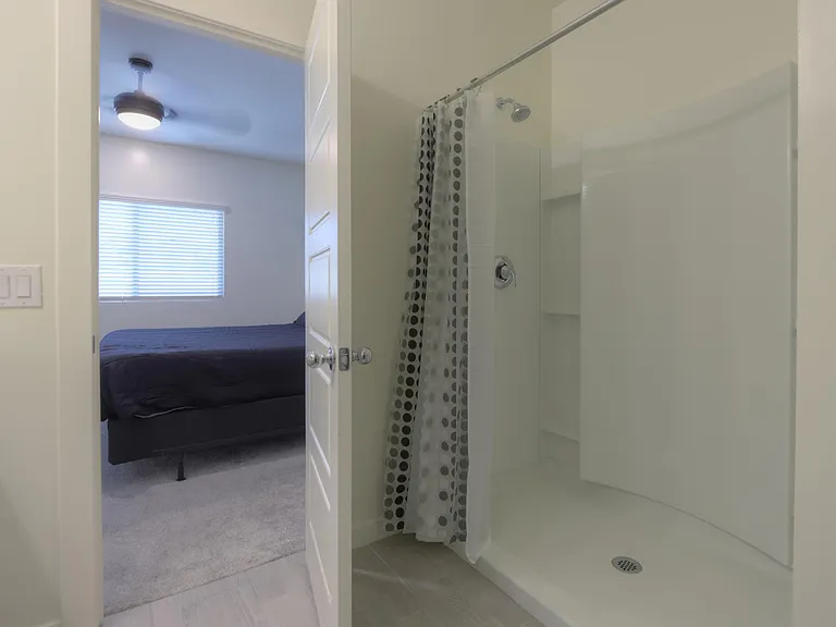 2470 N Abbey Rd — Photo 22