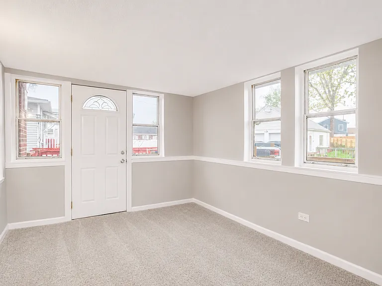 5 Homeland Ave — Photo 25