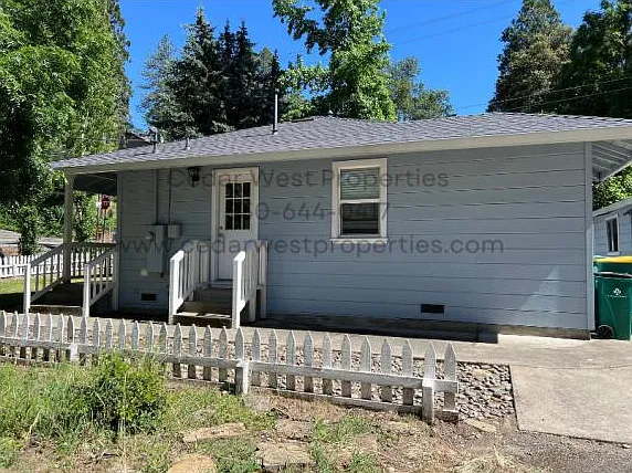 3178 Cedar Ravine Rd — Photo 2