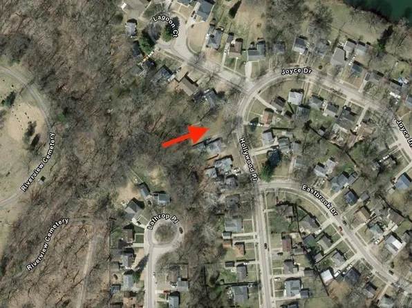 2521 Hollywood Pl, South Bend, IN 46616