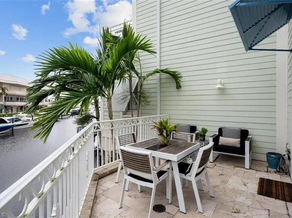 1001 10th Ave S #D-1, Naples, FL 34102