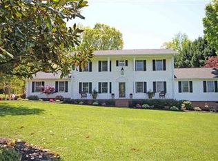 146 Edinburgh Ln, Easley, SC 29640