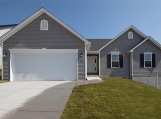 1827 Sunset Rdg, Festus, MO 63028