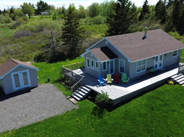 21 Stanley Ln, Colchester, NS B0K 1V0
