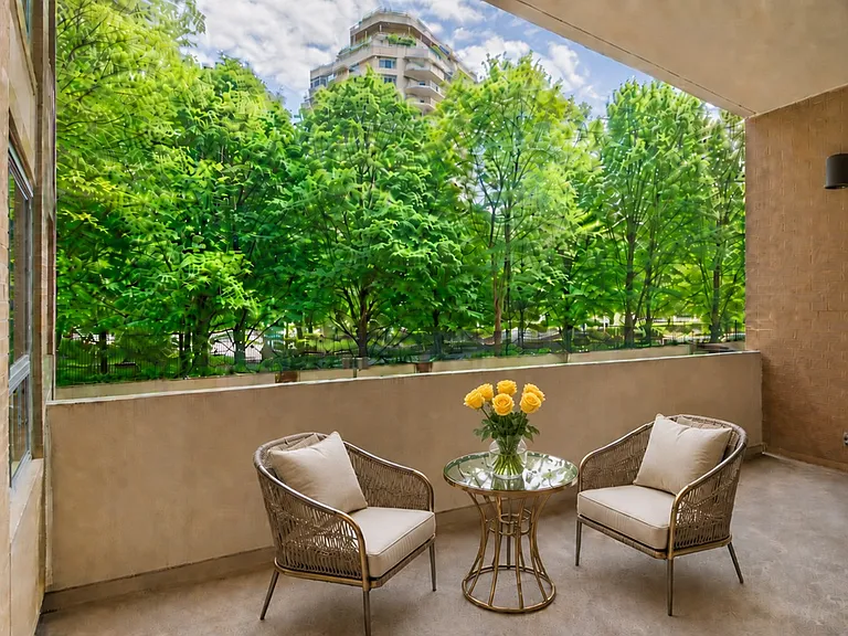 4601 N Park Ave #110 — Photo 4