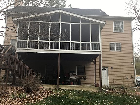 Large screen porch.