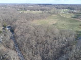 Mooreborough Dr, Bowling Green, KY 42103