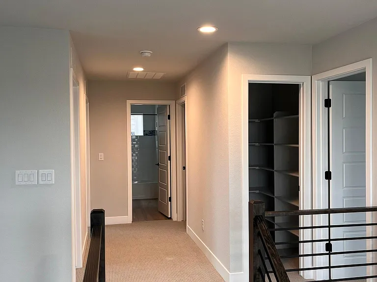 369 Fox Ln — Photo 10