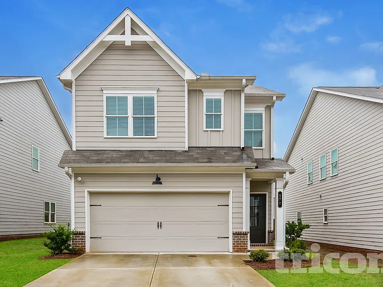 177 E Ridge Way — Photo 1