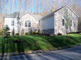 272 Edward Dr, Daniels, WV 25832