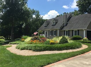 374 Scottsdale Ln, Clemmons, NC 27012