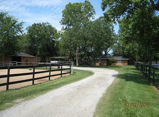 220 Roxanne St, Tomball, TX 77375