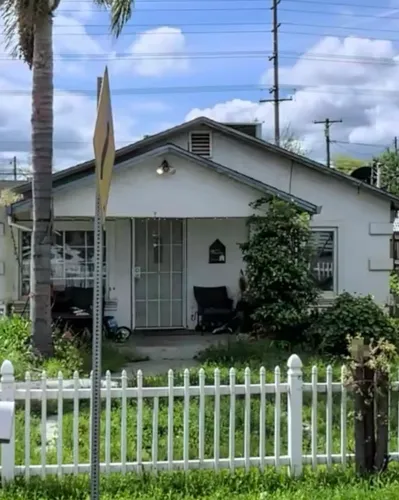 Rio Grande Ave Photo 1