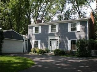 4305 Waybourn Rd, Upper Arlington, OH 43220