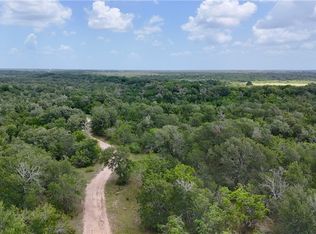 County Road 420, Waelder, TX 78959