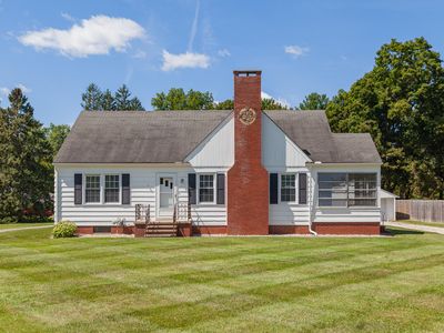 2612 Bent Oak Ave, Adrian, MI, 49221