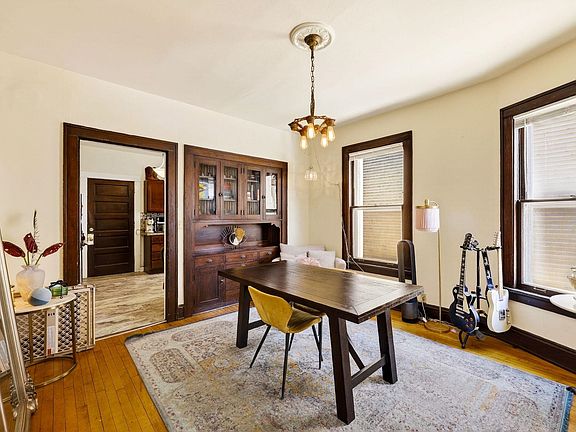 5th image of 307 S Baldwin St