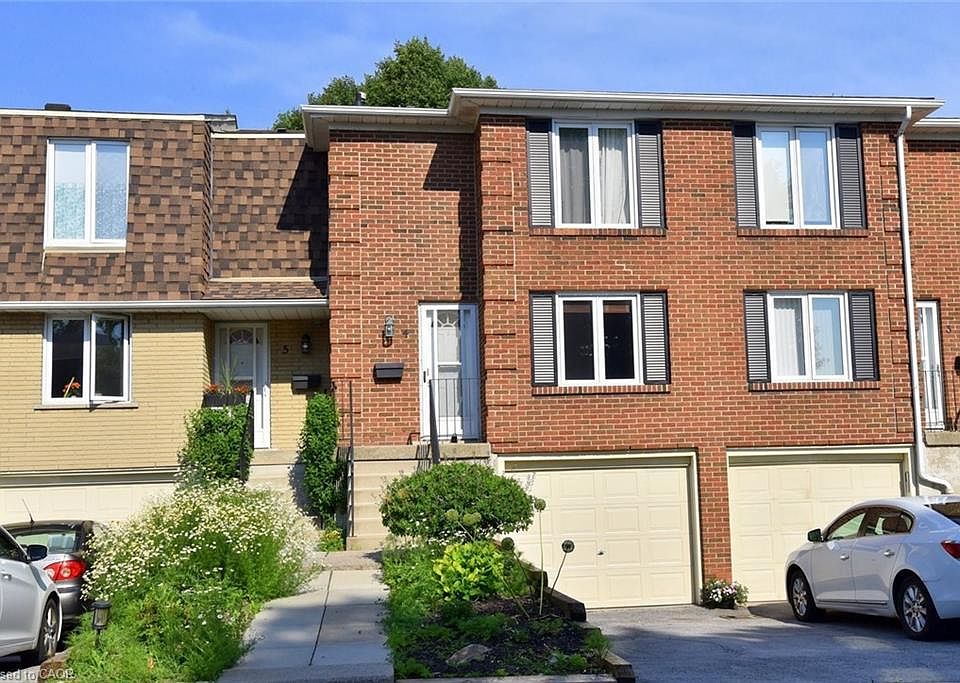 1st image of 299 Limeridge Rd W #4