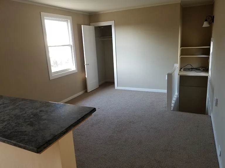 437 Athol Ave #A — Photo 5