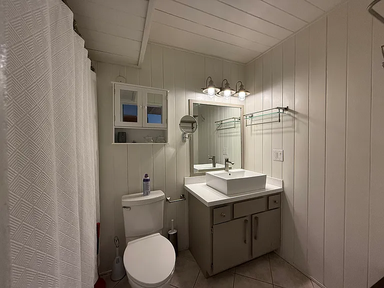 101 Forest Dr #D — Photo 10