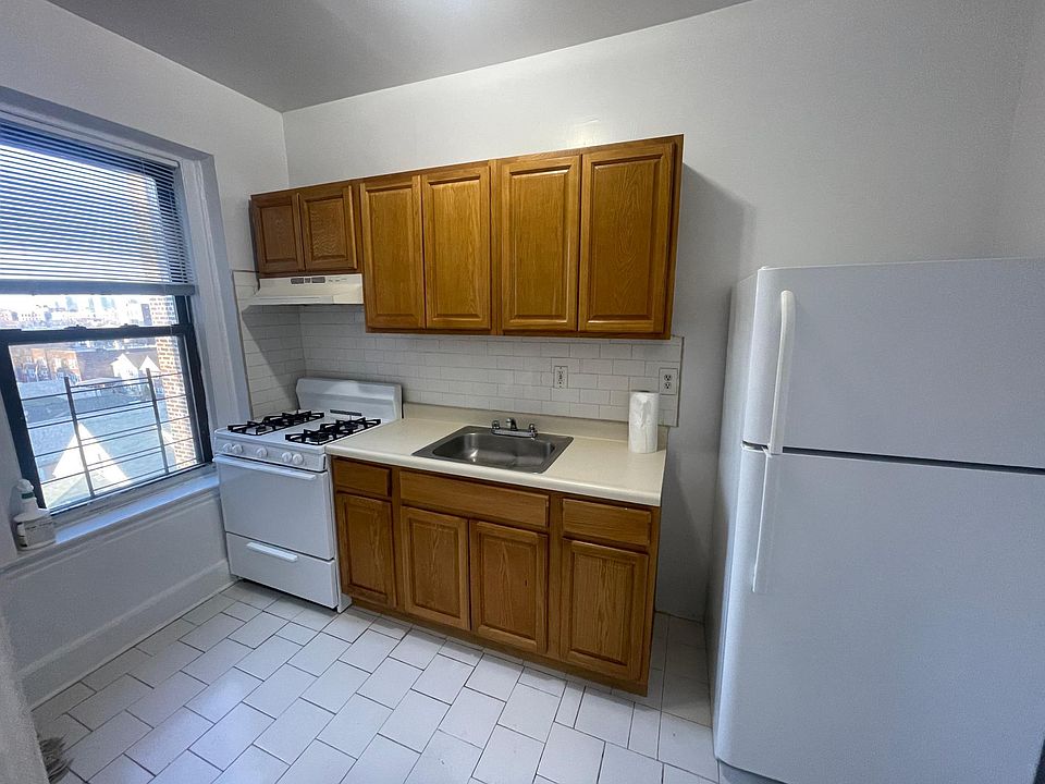 3109 Roberts Ave Bronx, NY Zillow