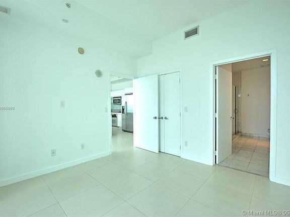 5th image of 888 Biscayne Blvd #47O8