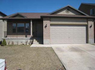 10751 S Pine Shadow Rd, South Jordan, UT 84009