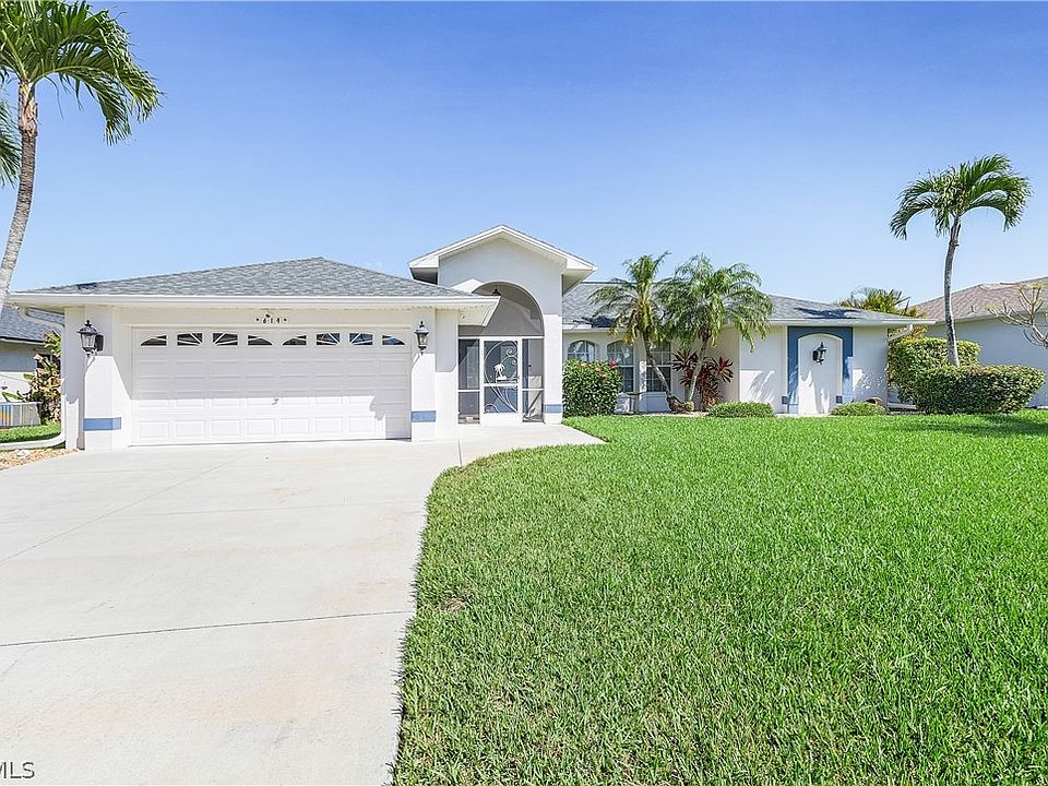 1st image of 619 SE 30th St