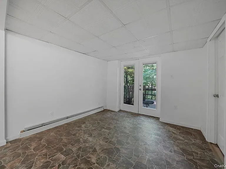 425 Old Dutch Hollow Rd — Photo 15