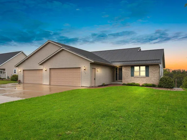 280 Highland St, Wrightstown, WI 54180