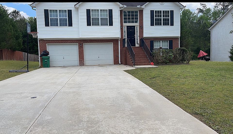 1st image of 8528 Browns Mill Trce
