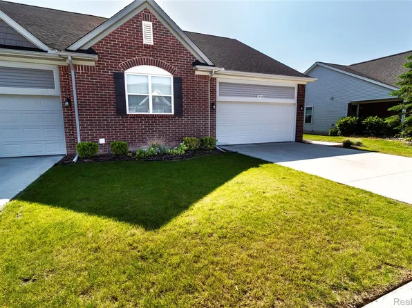 1408 Lincoln St, Lapeer, MI 48446