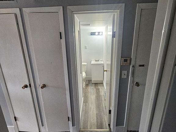 5th image of 4035 10th St #4035